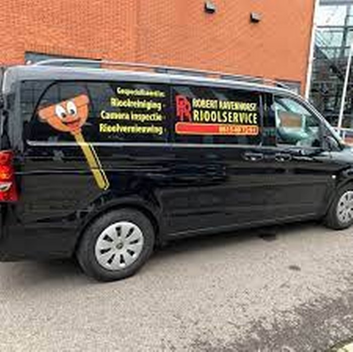 Help, ik heb last van rioolvliegjes  Robert Ravenhorst Rioolservice Moordrecht / Waddinxveen